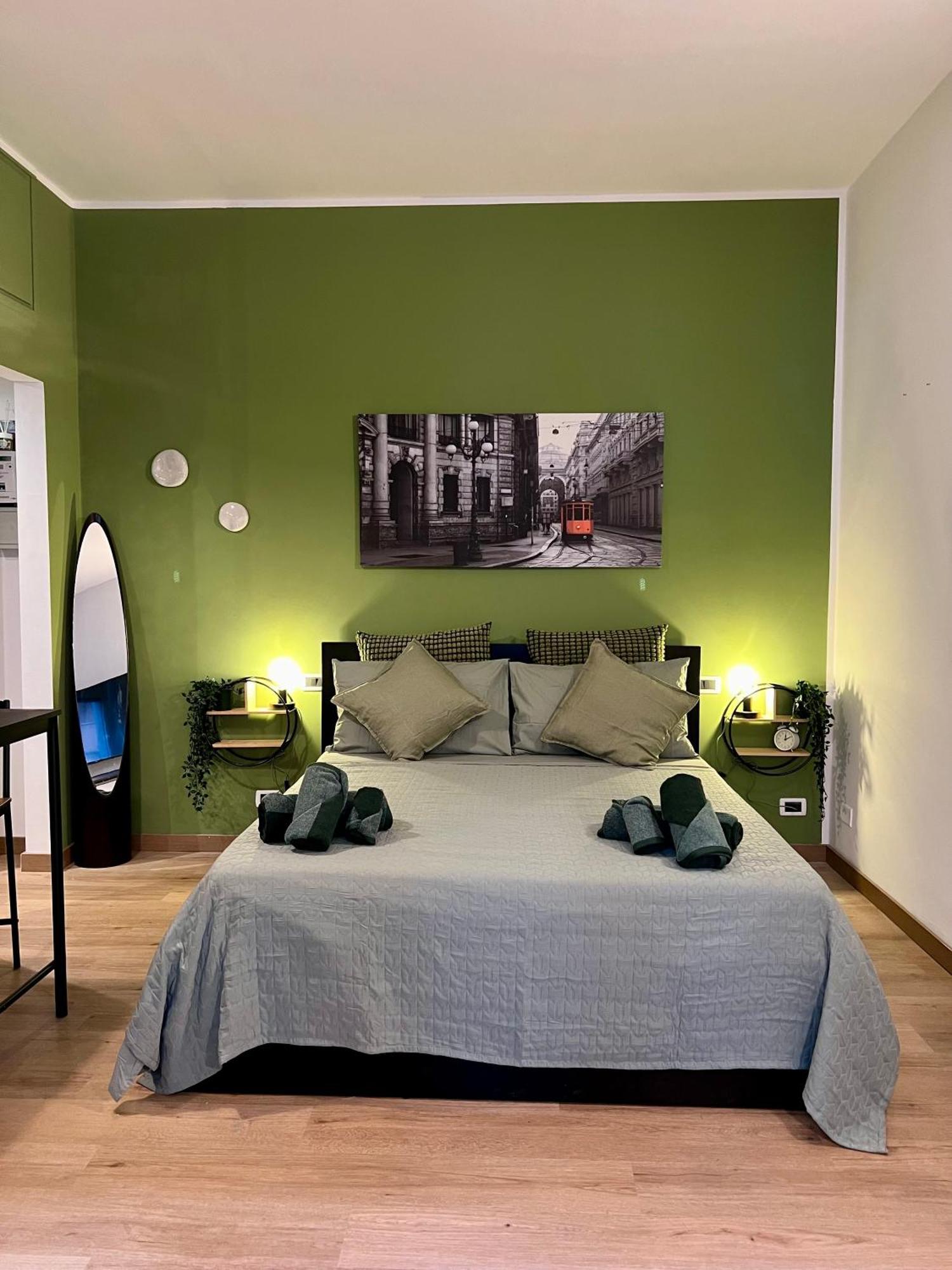 La Bella Milano Charme Apartment 3 Km Away From Duomo/ Netflix & Wi-Fi Included Экстерьер фото